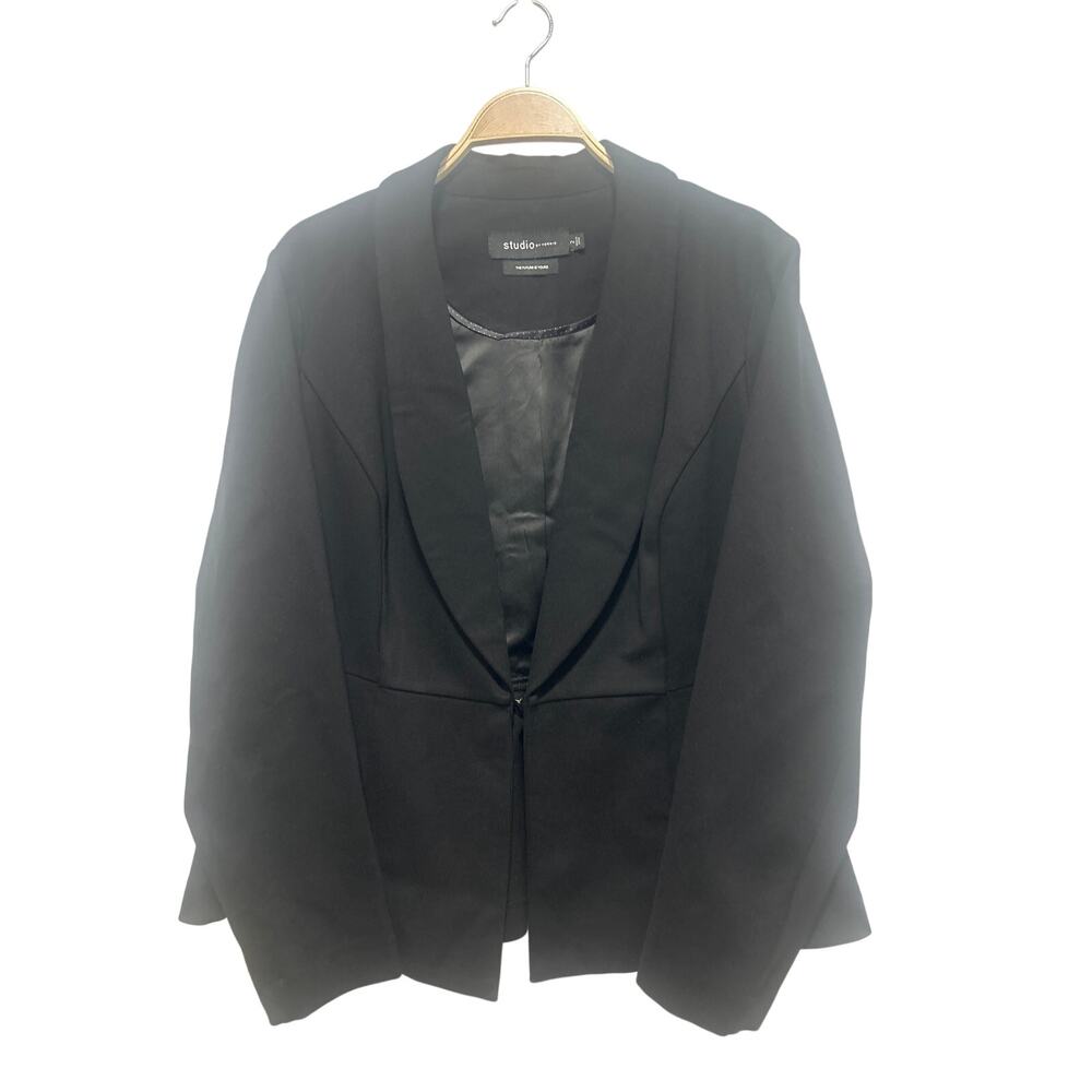 Torrid Studio Black Stretch Seamless Clip Blazer 2X